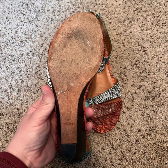 Rebecca Minkoff Lore Small Wedge Sandals Size 8 - Picture 4 of 4